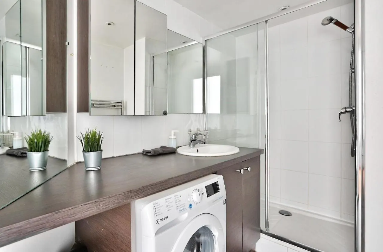 Appartement Quartier Republique Parigi