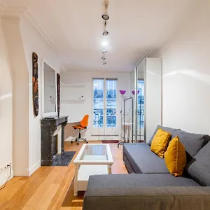 Appartamento Luxurious 1 Bedroom Tour Eiffel Saint Dominique Free Netflix, Parigi