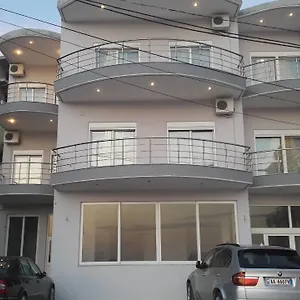 https://apartments-villa-juvenito.albaniahotels.org